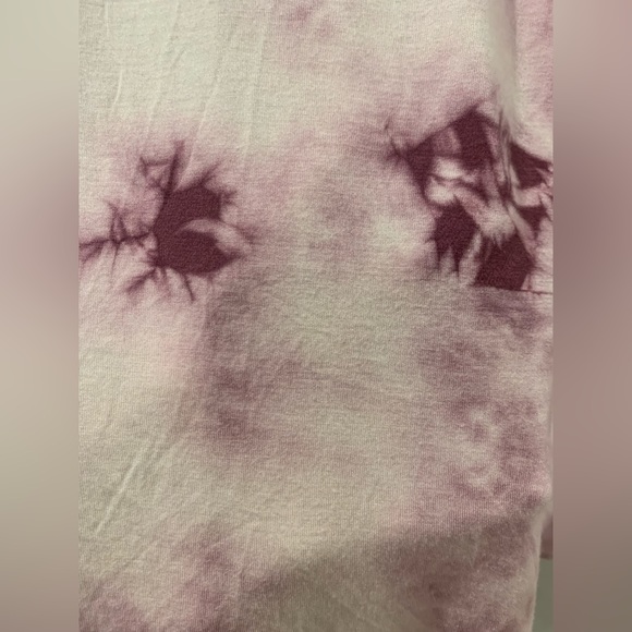 American Eagle Purple tie dye long sleeve top. Size medium. - Picture 4 of 11